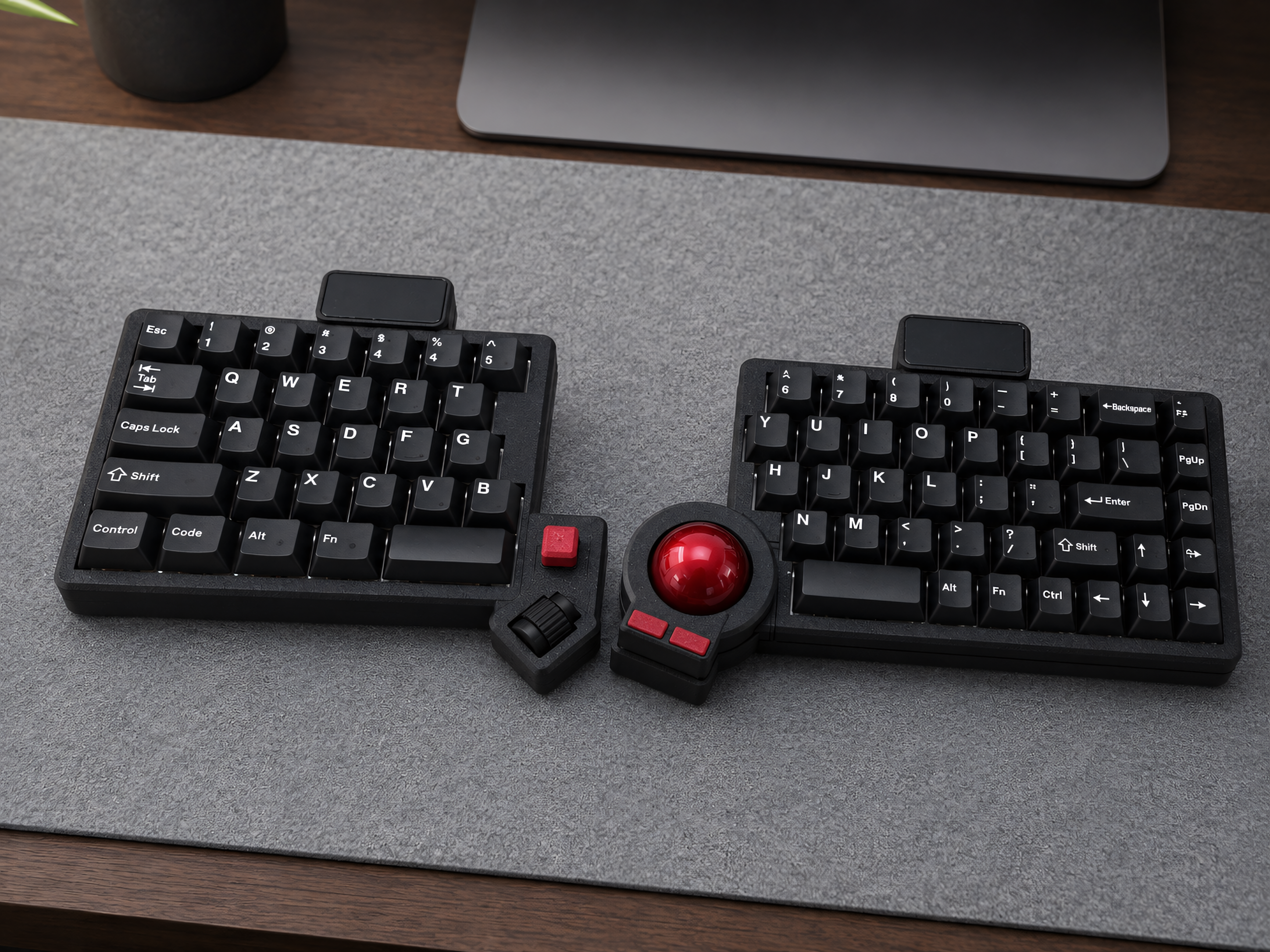 Split Trackball Mechanical Keyboard with OLED Display ā ZMK Wireless