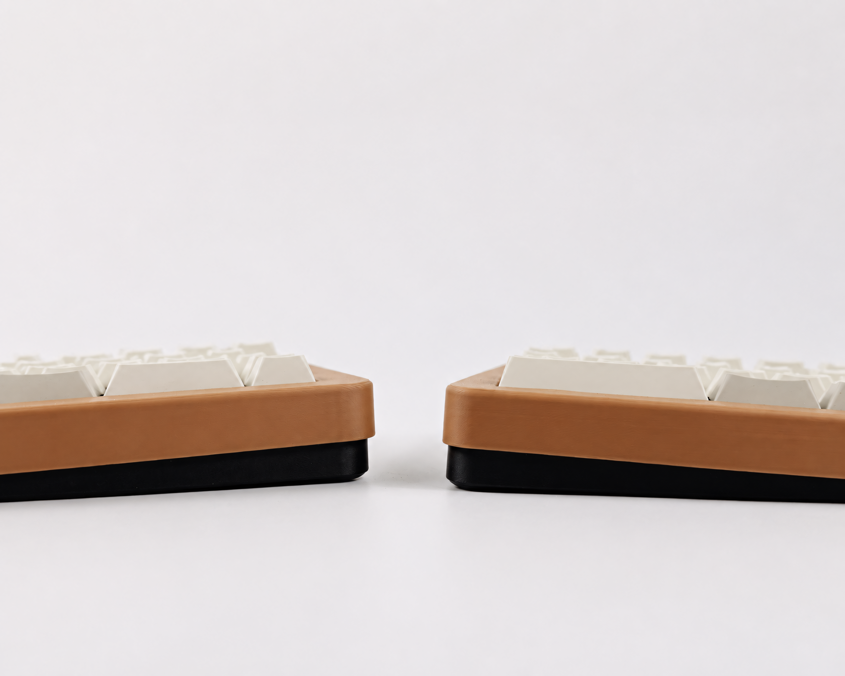 Alice Split Ergonomic Keyboard — 2.4G Wireless, VIAL, Hot-Swap